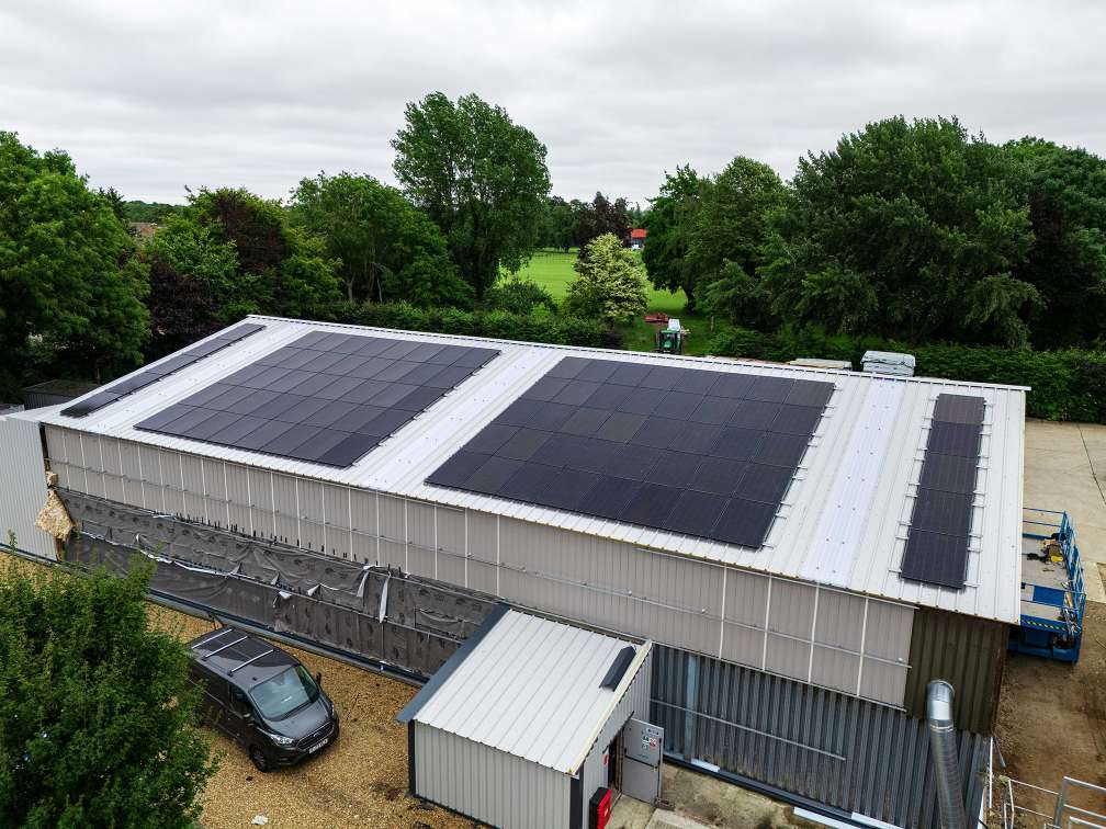 commercial-solar-panels-cambridge