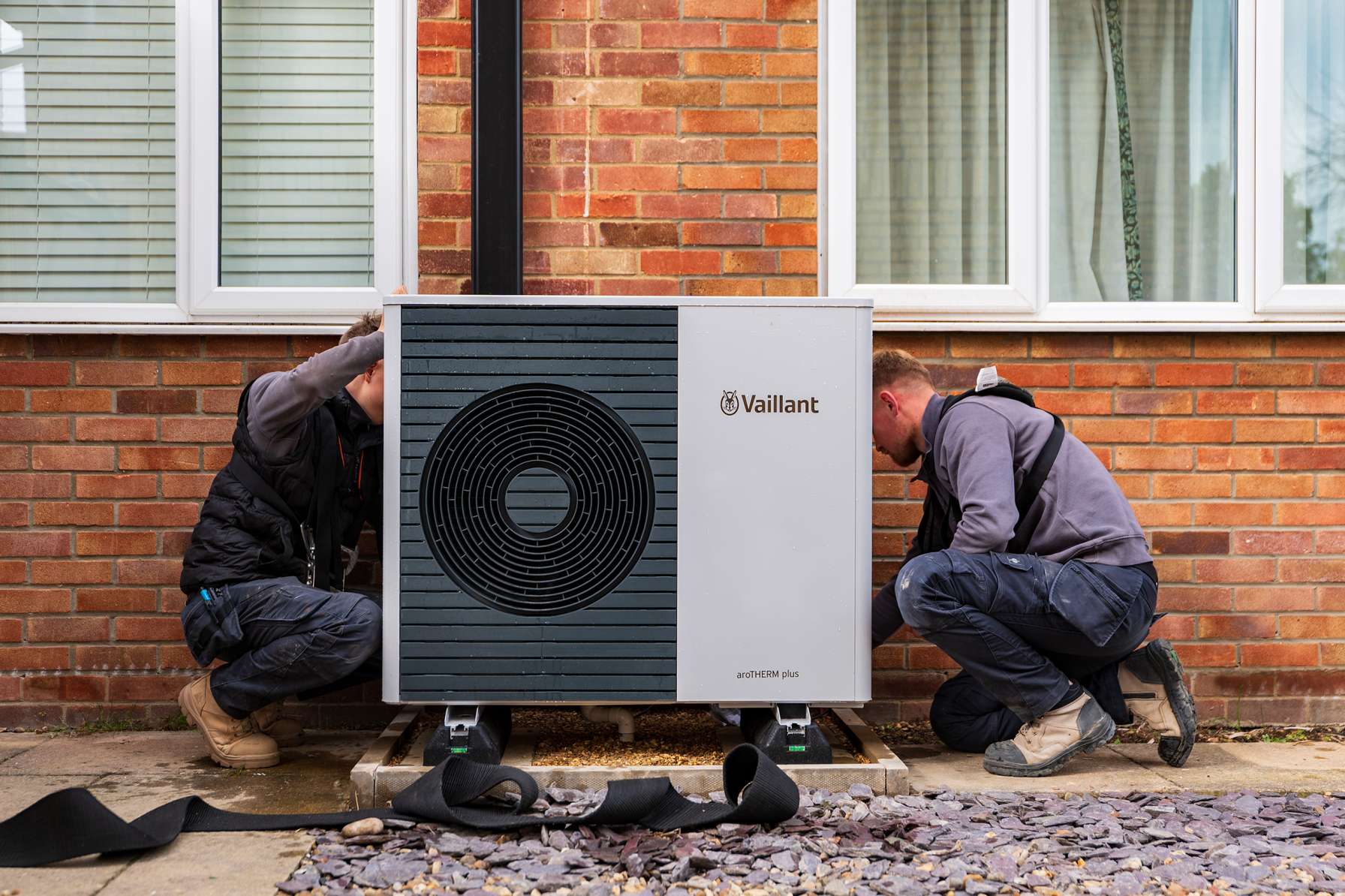 infinit-heating-heat-pump-installations-cambridge-3